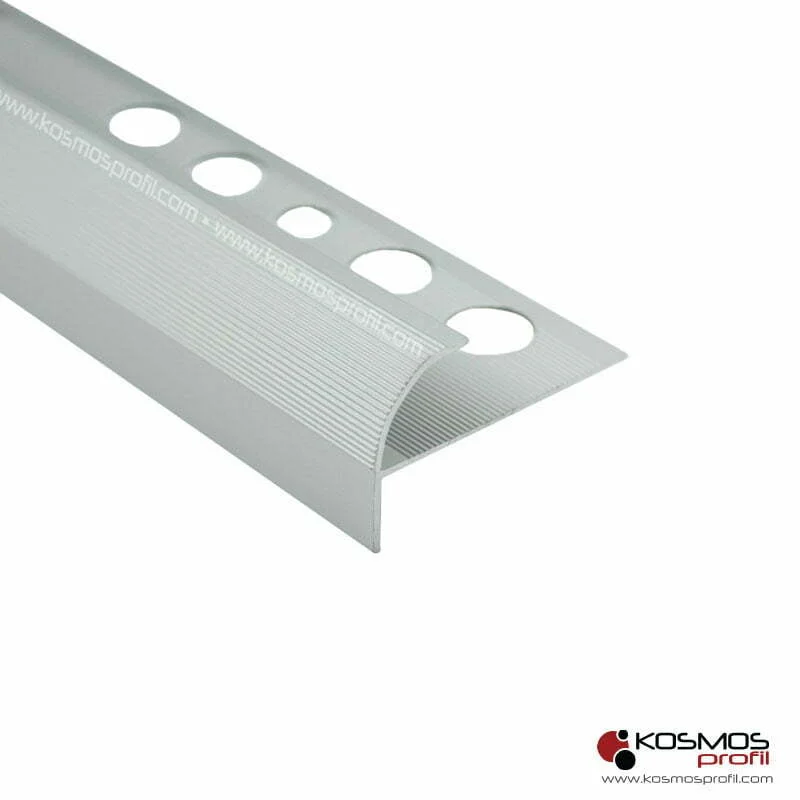 Profil-za-stepeniste-5408-srebro-mat-a-1.jpg
